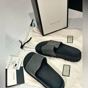 Gucci | Shoes | Gucci Slidessizecolor Blackgreynever Wornall  display picture 1